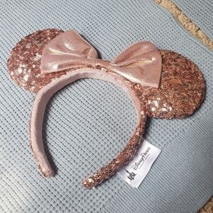 Disney Parks Rose Gold Minnie Mouse Ears Sequin Headband - NWOT